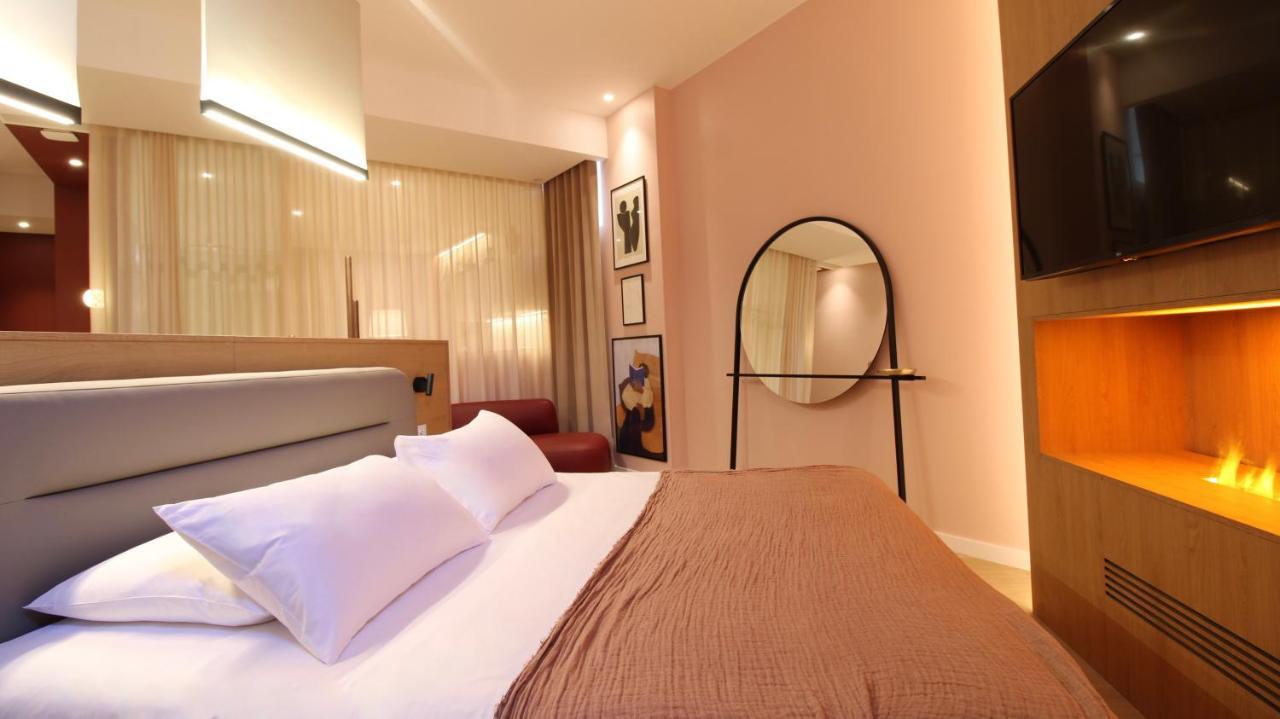 Mihotel Sala Lyon Zewnętrze zdjęcie
